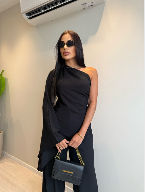 Conjunto Laura