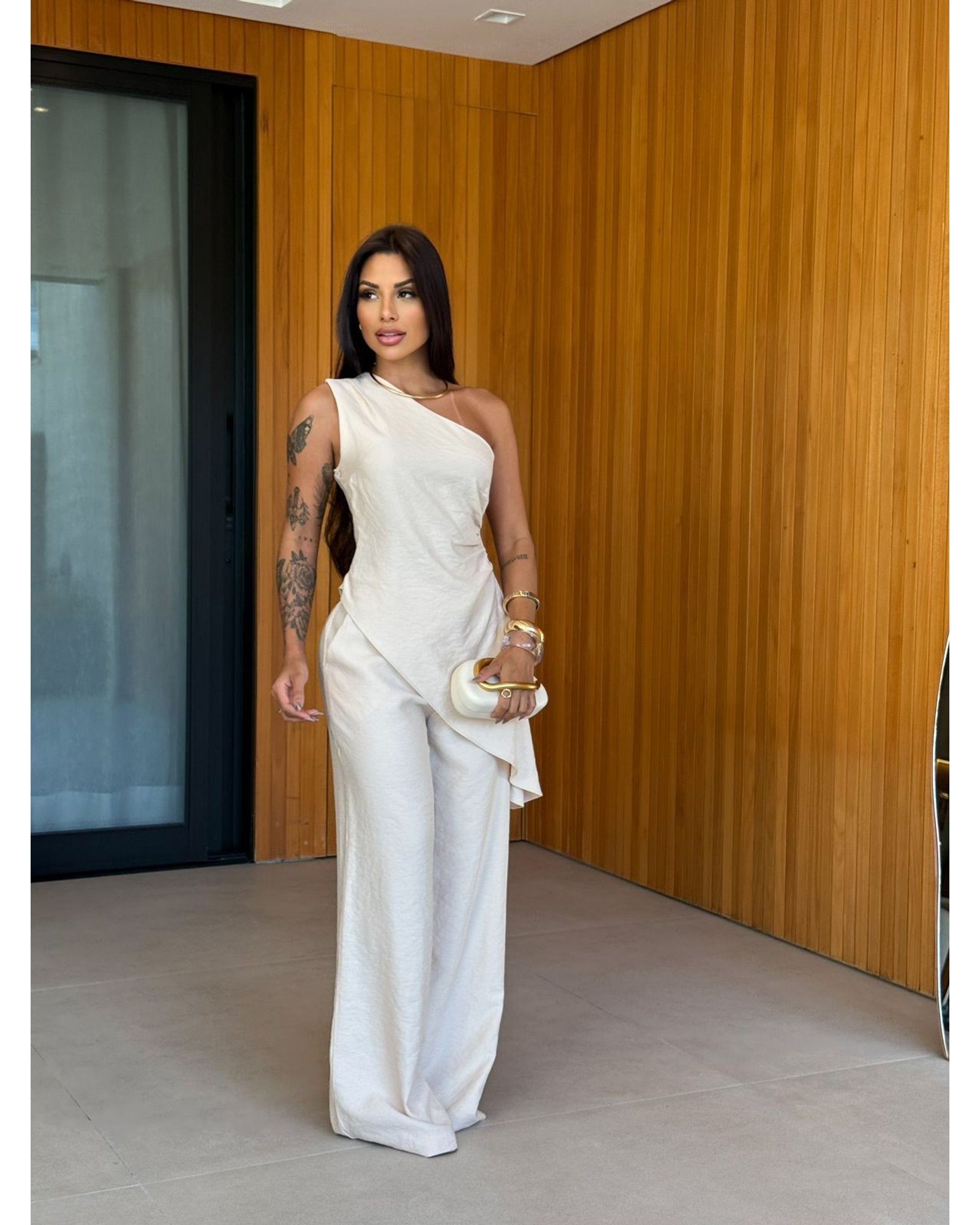 Conjunto Thais