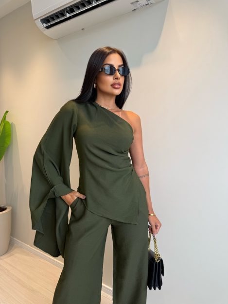 Conjunto Laura